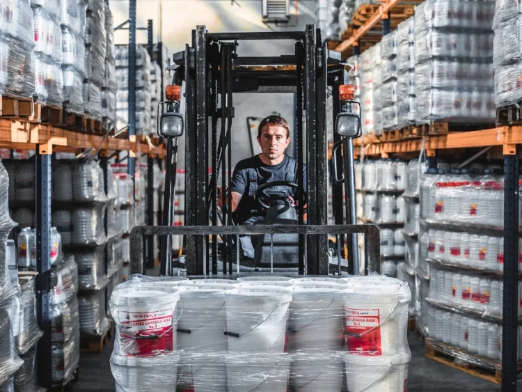 Sentosa distribution center